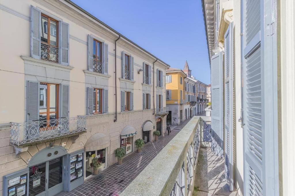 モンツァ Thea - Centro Storico Bed & Breakfast エクステリア 写真