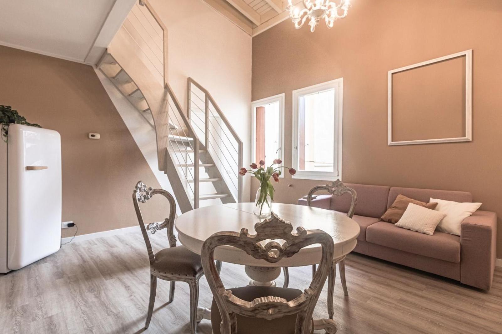 モンツァ Thea - Centro Storico Bed & Breakfast エクステリア 写真